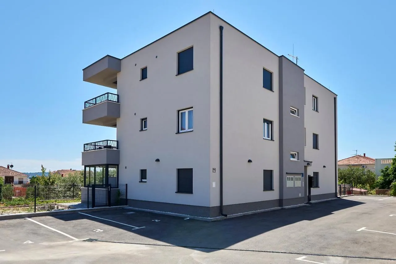 Apartman Rikard Trogir Croatia