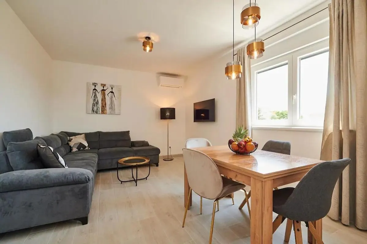 Apartman Rikard Trogir