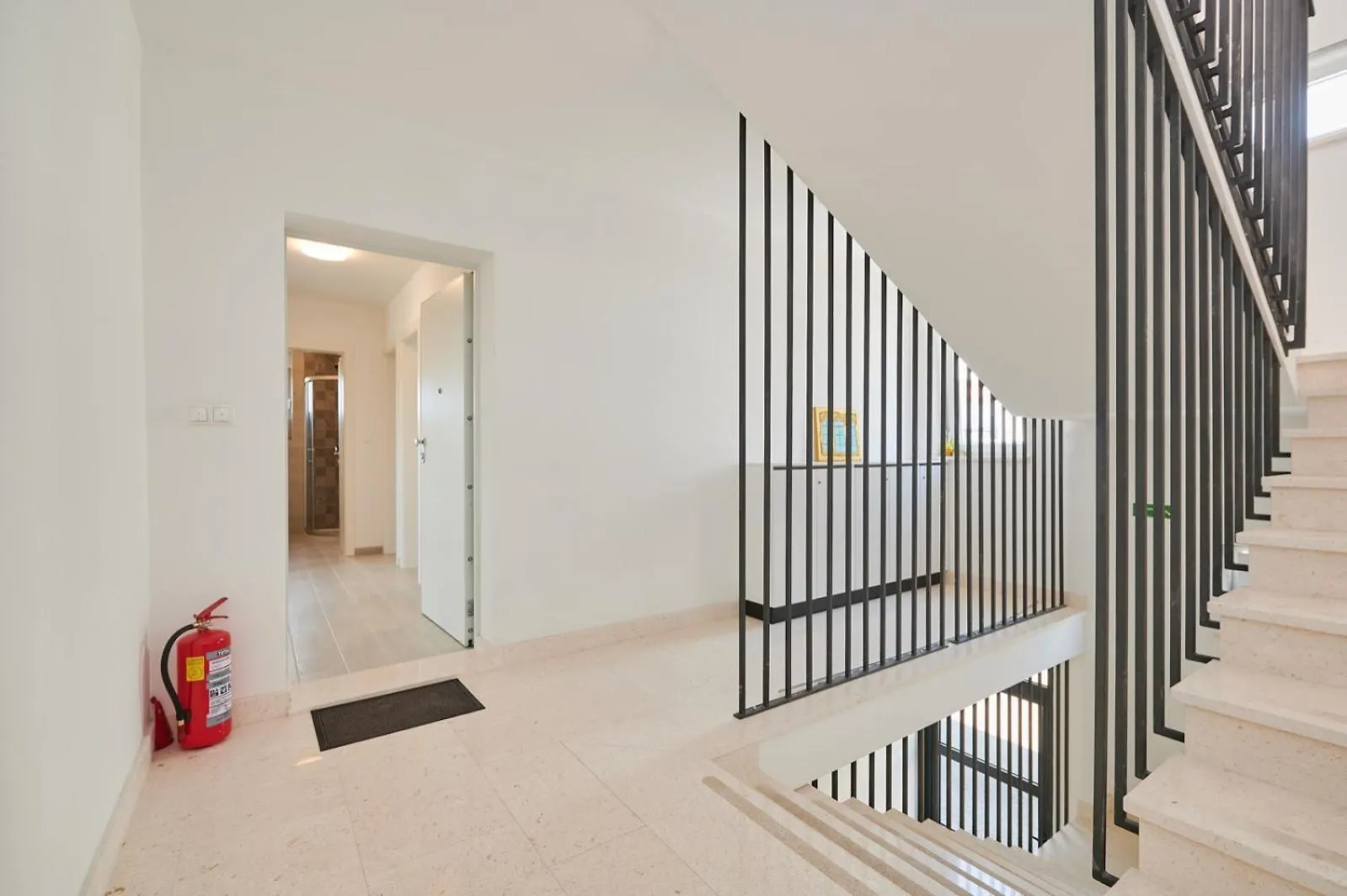 Apartman Rikard Trogir 0*,